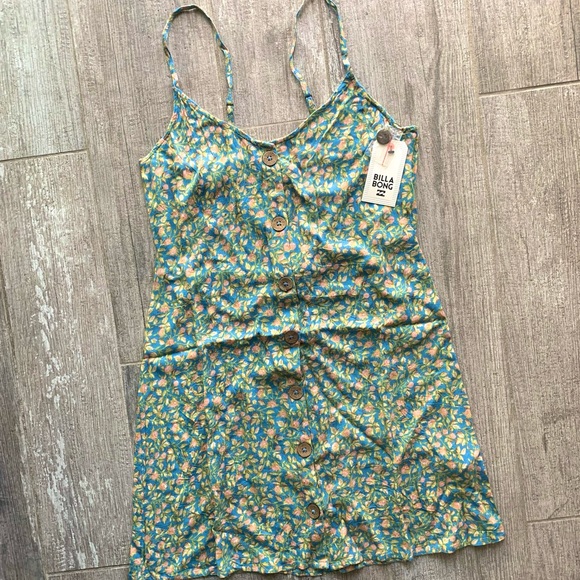 🔥🔥BILLABONG - SWEET FOR YA DRESS🔥🔥 - Picture 3 of 9